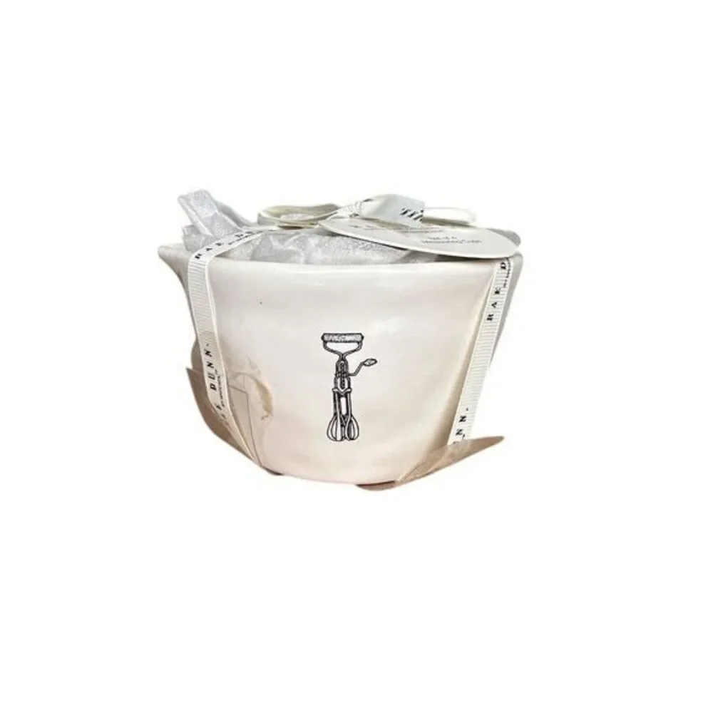 NWT Rae Dunn Icon Measuring‎ Cups 4-Piece Set White Nesting Kitchen Decor